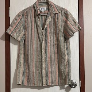 American Eagle Button Down